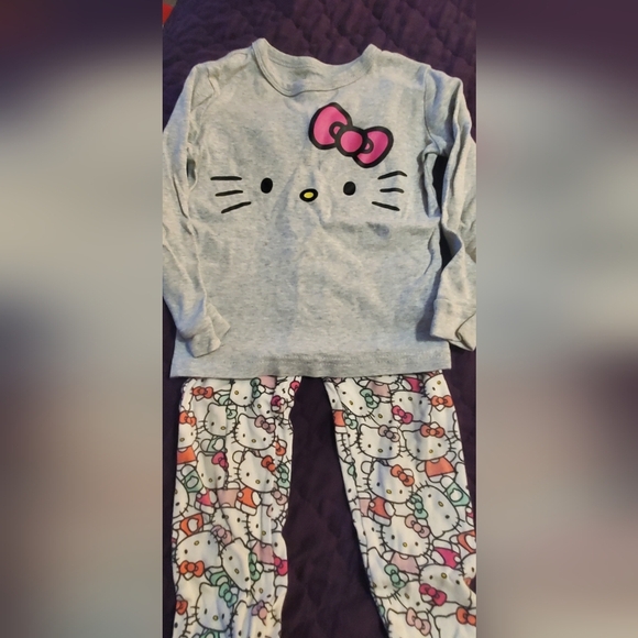 Gap Kids Hello Kitty Gray and Multicolor Kids Pajamas. - Picture 1 of 6